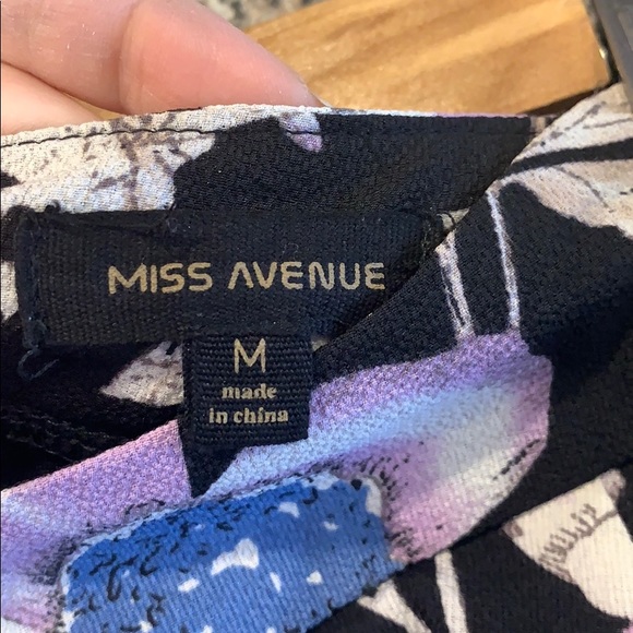 BOGO Floral Flowy Shorts - Picture 5 of 5